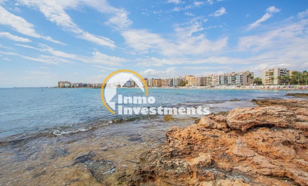 Resale - Apartment - Torrevieja - Playa de Los Locos