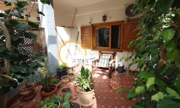 Resale - Bungalow - Torrevieja - Acequion