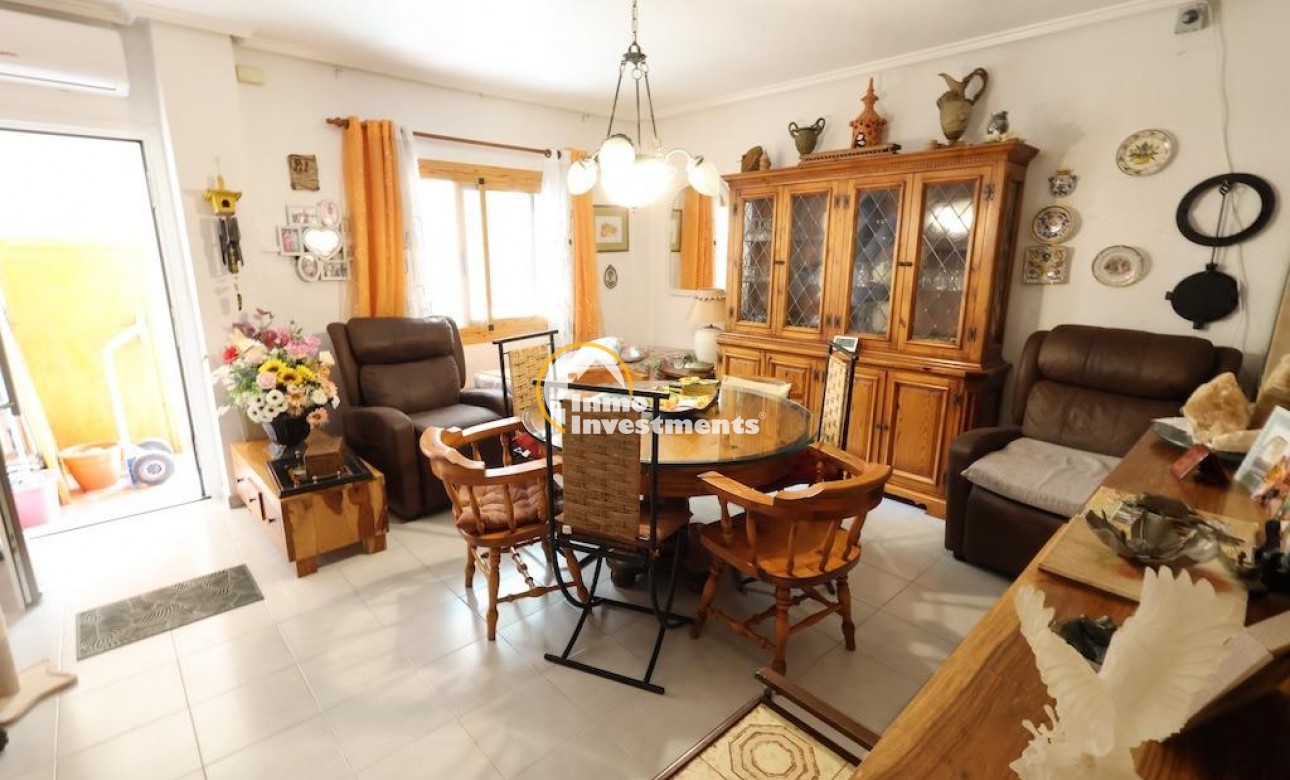 Resale - Bungalow - Torrevieja - Acequion