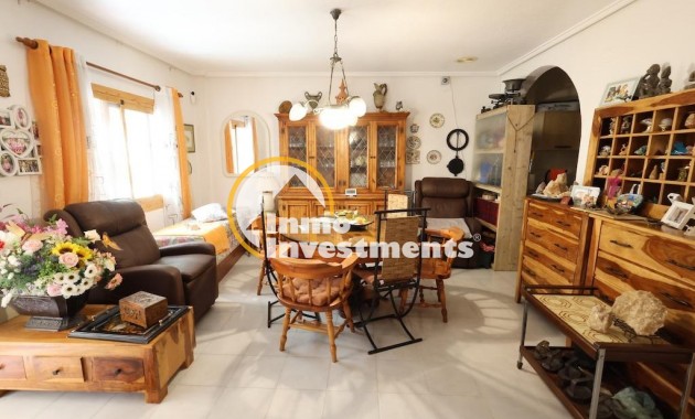 Resale - Bungalow - Torrevieja - Acequion
