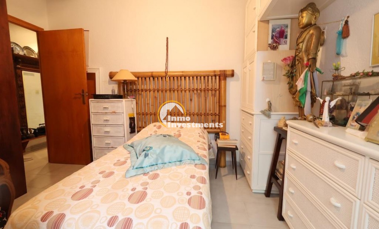 Resale - Bungalow - Torrevieja - Acequion