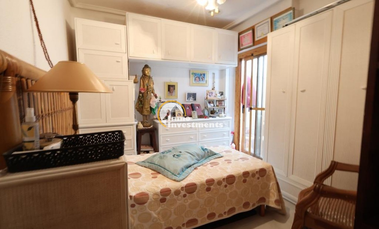 Resale - Bungalow - Torrevieja - Acequion
