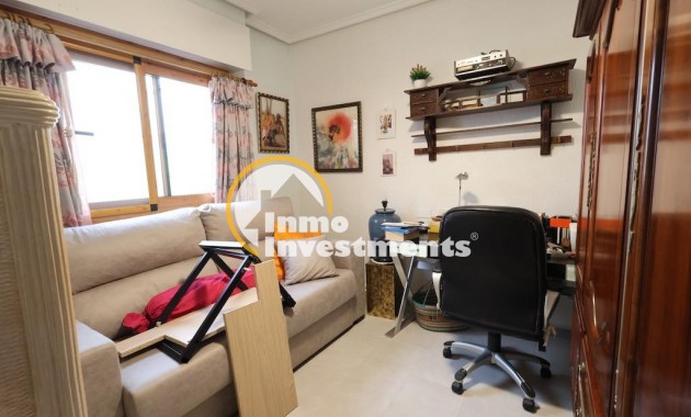 Resale - Bungalow - Torrevieja - Acequion