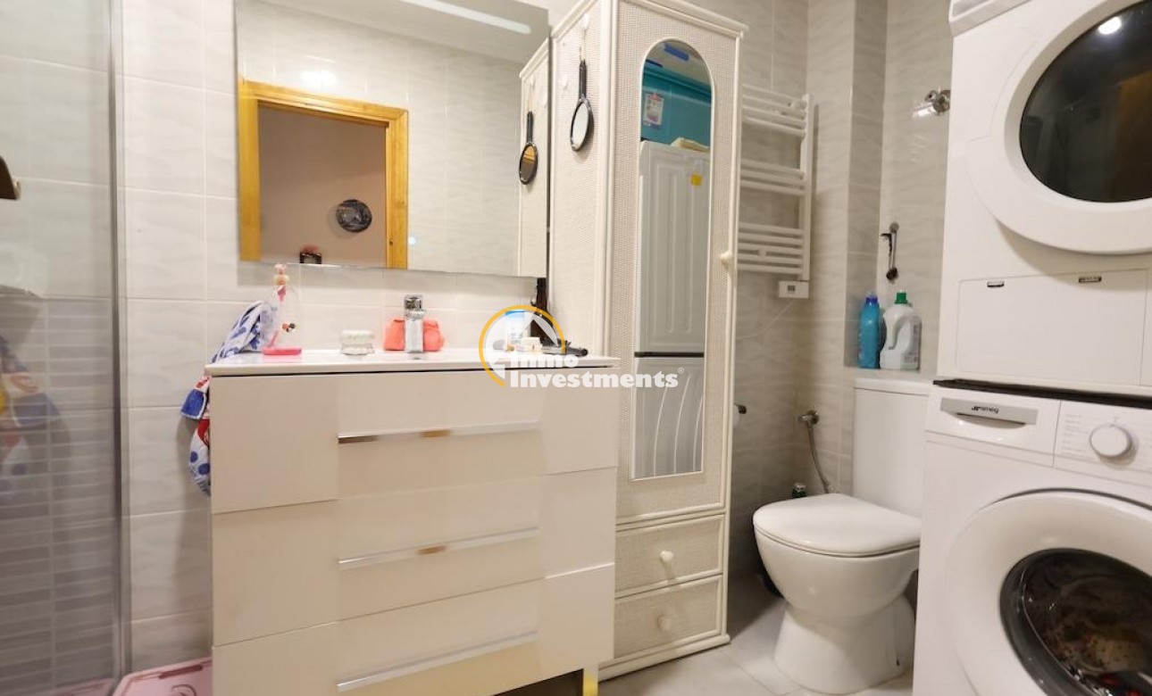 Resale - Bungalow - Torrevieja - Acequion