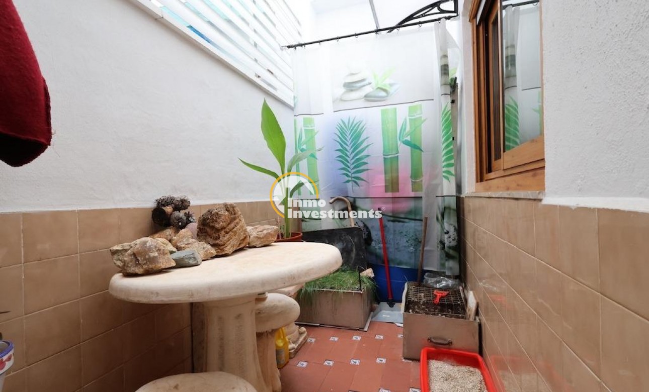 Resale - Bungalow - Torrevieja - Acequion