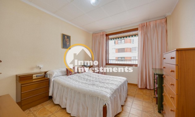 Resale - Apartment - Torrevieja - Playa del Acequion