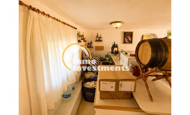 Resale - Villa - Torrevieja - La Siesta