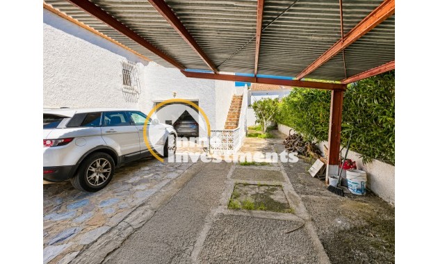 Resale - Villa - Torrevieja - La Siesta
