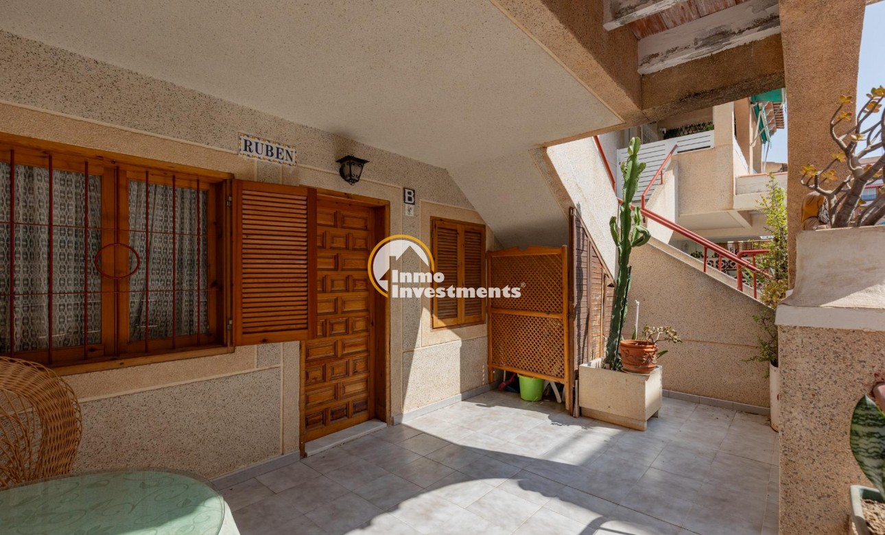 Resale - Bungalow - Torrevieja - Acequion