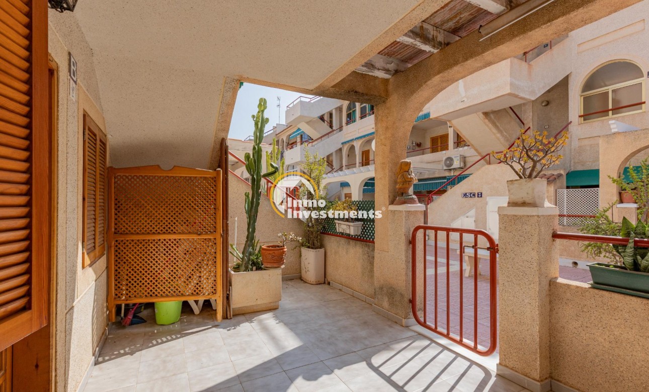 Resale - Bungalow - Torrevieja - Acequion
