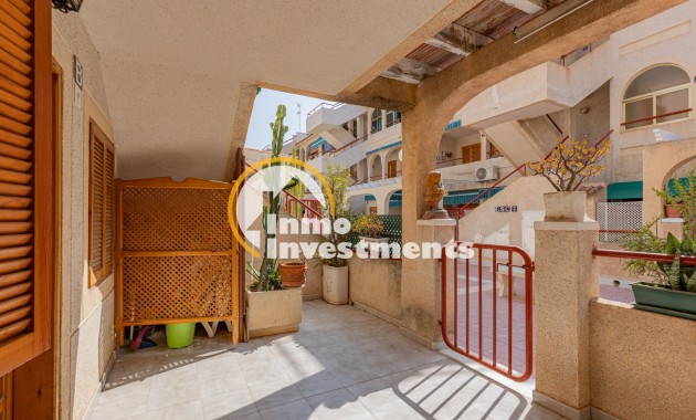 Resale - Bungalow - Torrevieja - Acequion