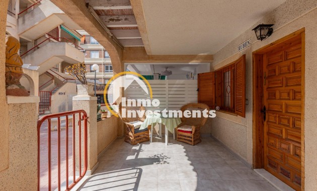 Resale - Bungalow - Torrevieja - Acequion