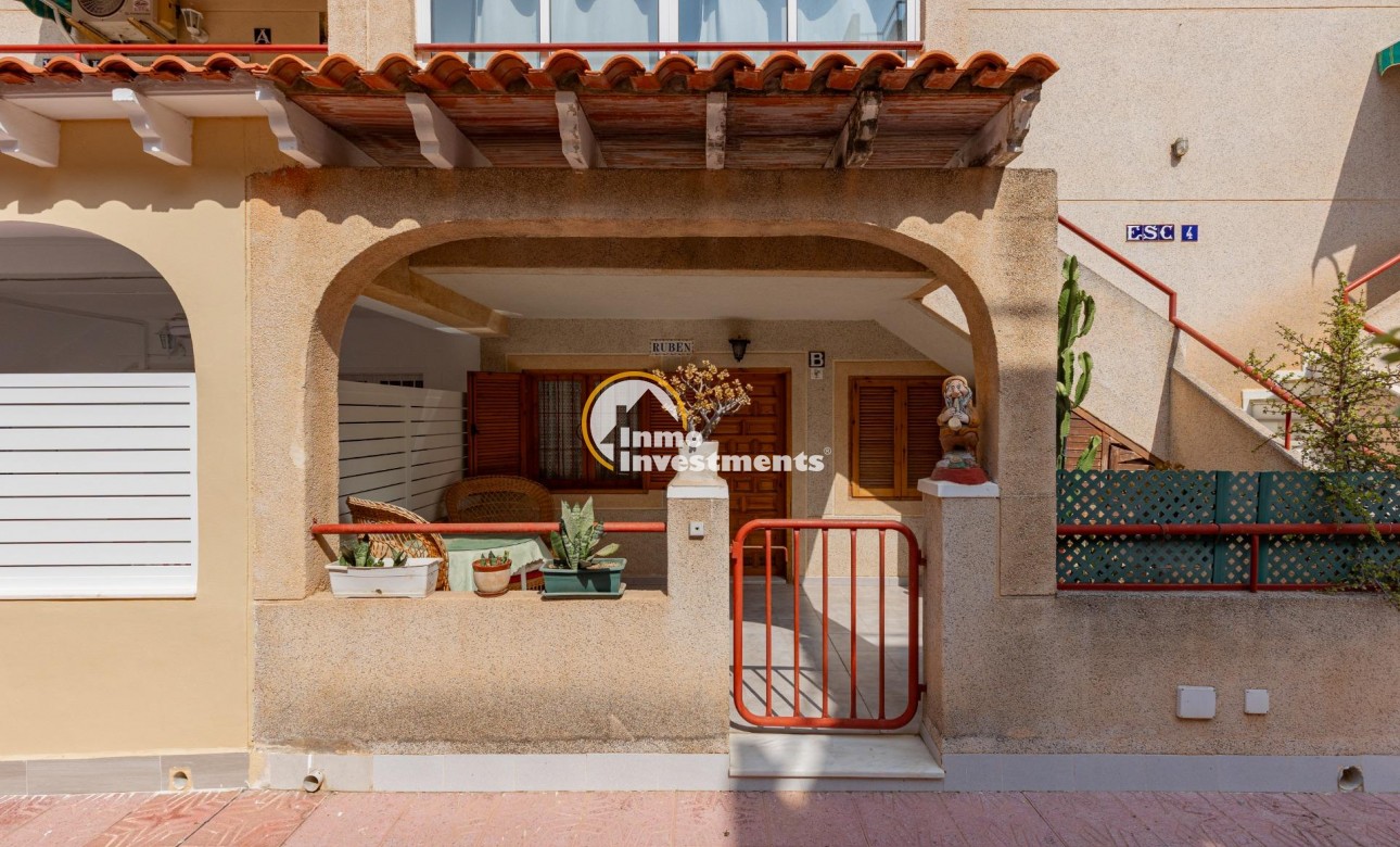 Resale - Bungalow - Torrevieja - Acequion