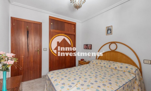 Resale - Bungalow - Torrevieja - Acequion