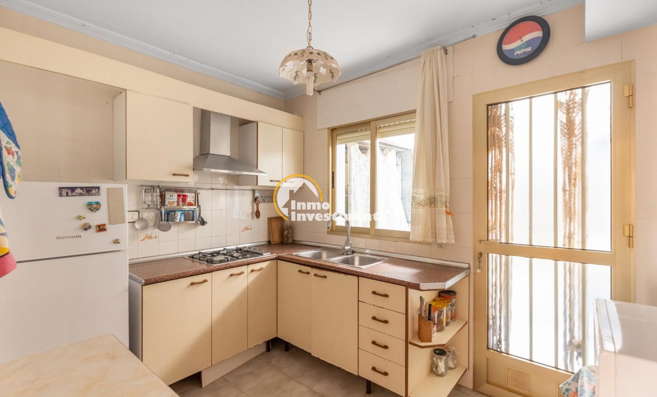 Resale - Bungalow - Torrevieja - Acequion