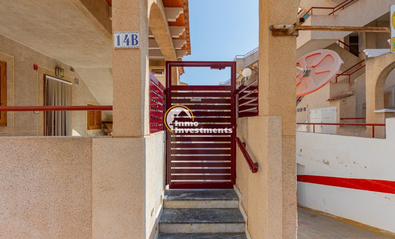 Resale - Bungalow - Torrevieja - Acequion