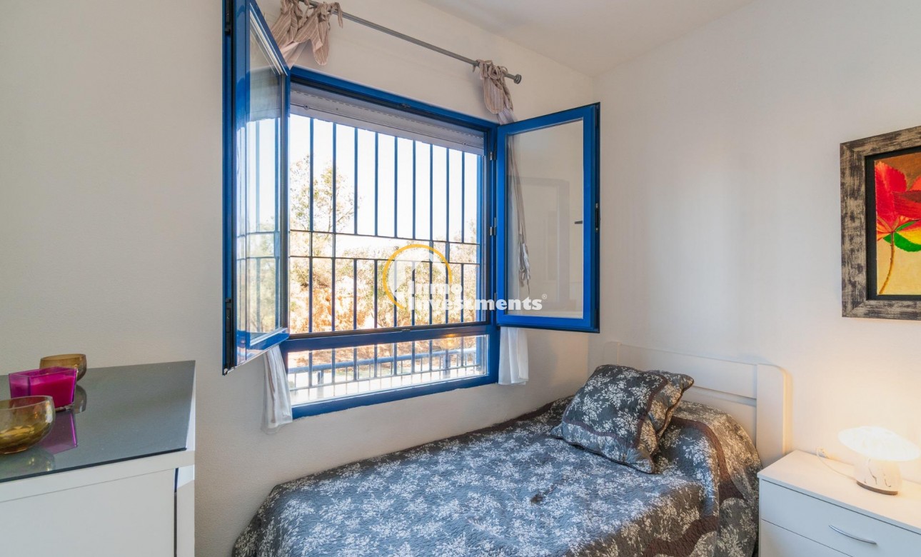 Resale - Apartment - Orihuela Costa - Altos de Campoamor