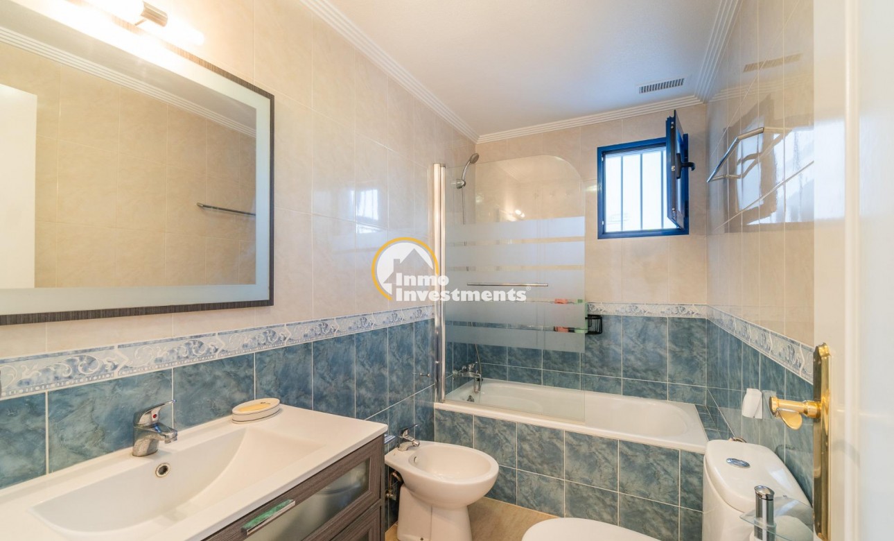 Resale - Apartment - Orihuela Costa - Altos de Campoamor