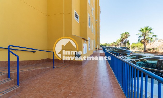 Resale - Apartment - Orihuela Costa - Altos de Campoamor
