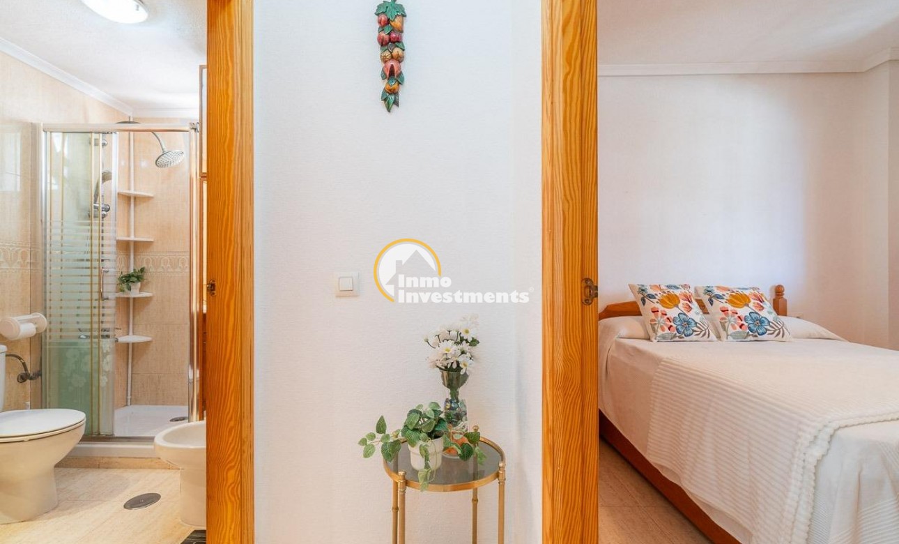 Long term rental - Apartment - Torrevieja - La Mata