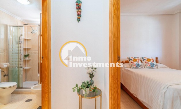Long term rental - Apartment - Torrevieja - La Mata