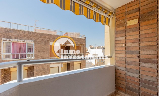 Reventa - Apartamento - Torrevieja - Playa del Cura