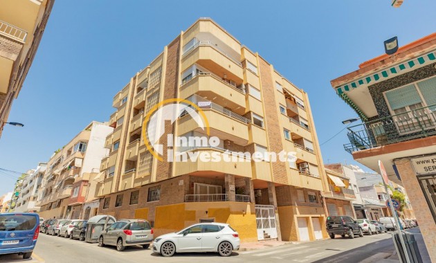 Reventa - Apartamento - Torrevieja - Playa del Cura