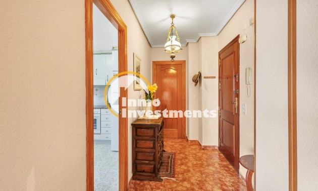 Reventa - Apartamento - Torrevieja - Playa del Cura
