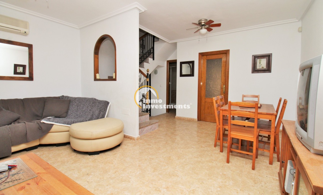 Reventa - Chalet adosado - Villamartin