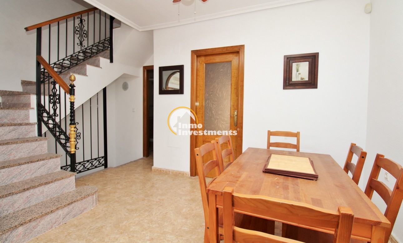 Reventa - Chalet adosado - Villamartin