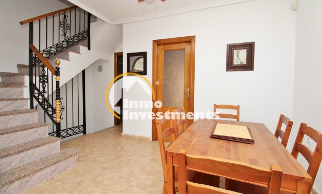 Reventa - Chalet adosado - Villamartin