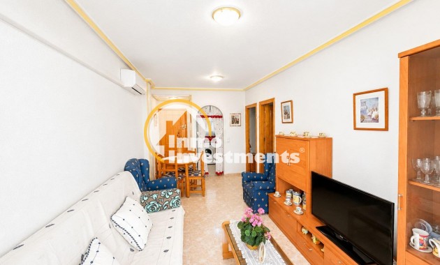 Resale - Apartment - Torrevieja - Estacion de autobuses