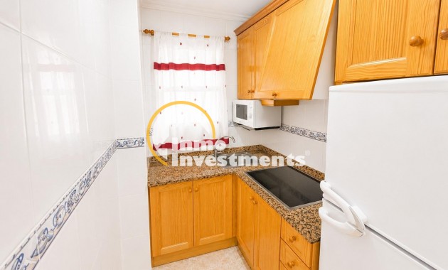 Resale - Apartment - Torrevieja - Estacion de autobuses