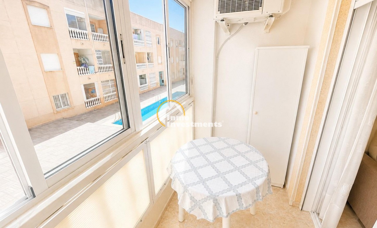 Resale - Apartment - Torrevieja - Estacion de autobuses