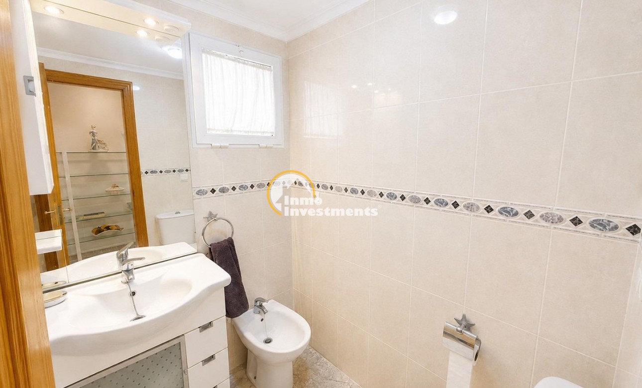 Gebrauchtimmobilien - Apartment - Torrevieja - Strand
