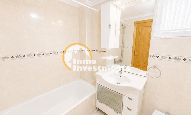 Gebrauchtimmobilien - Apartment - Torrevieja - Strand