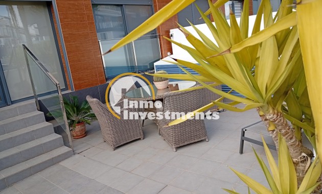 Resale - Apartment - Villamartin - Villacosta