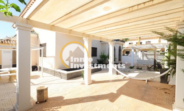 Resale - Semi detached villa - Ciudad Quesada - Lo Marabu