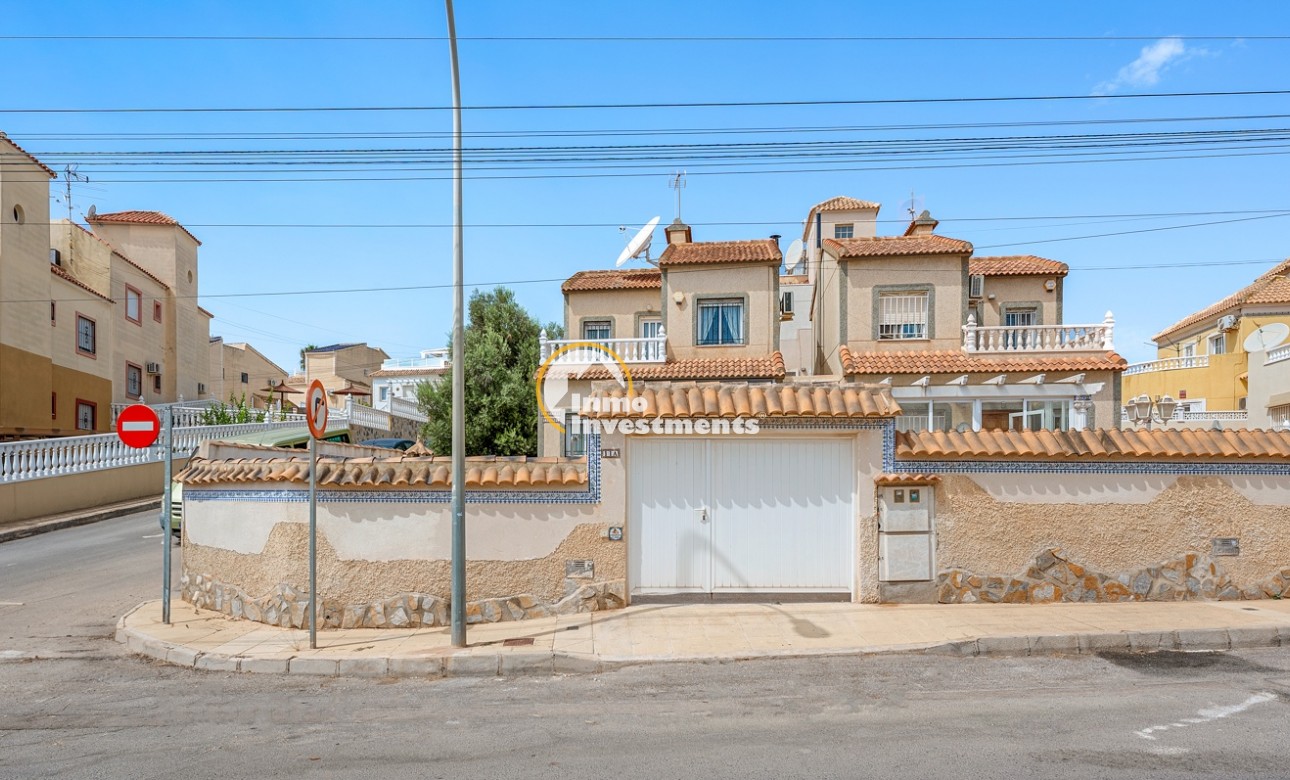 Gebrauchtimmobilien - Villa - Villamartin - El Galan