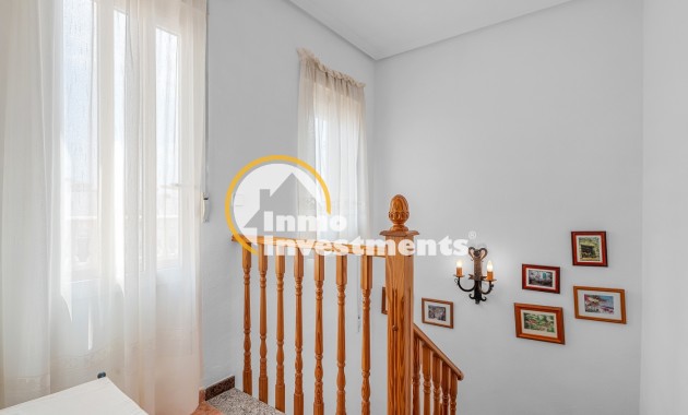 Gebrauchtimmobilien - Villa - Villamartin - El Galan