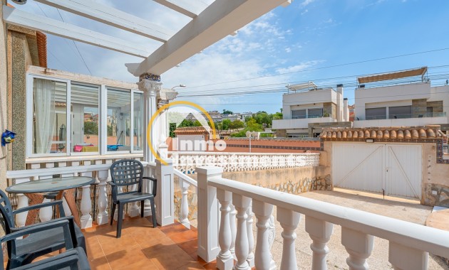 Gebrauchtimmobilien - Villa - Villamartin - El Galan