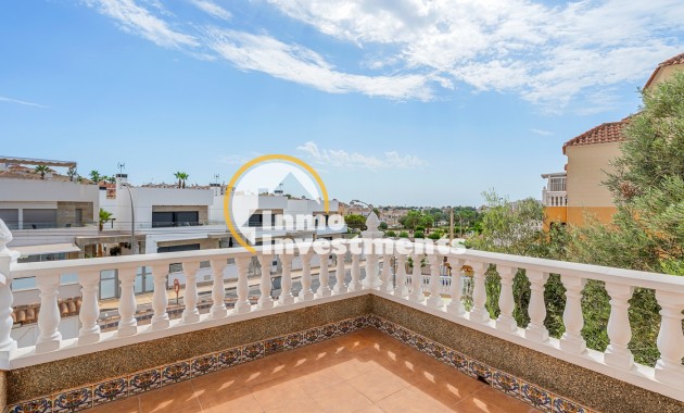 Gebrauchtimmobilien - Villa - Villamartin - El Galan