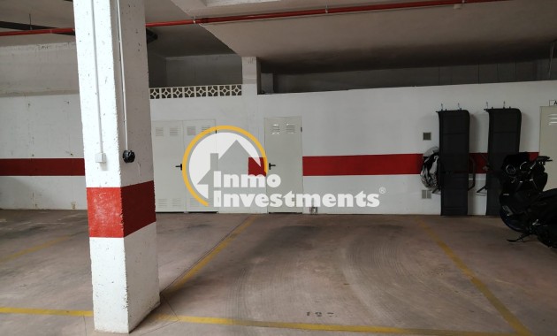 Resale - Apartment - Los Altos