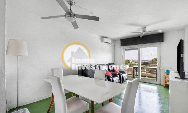 Resale - Apartment - Torrevieja - Acequion