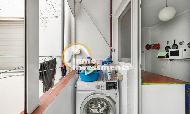 Resale - Apartment - Torrevieja - Acequion
