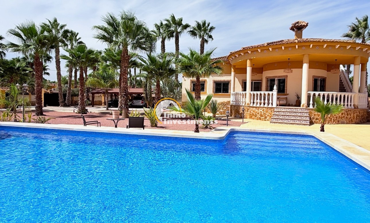 Resale - Villa - CATRAL - Catral