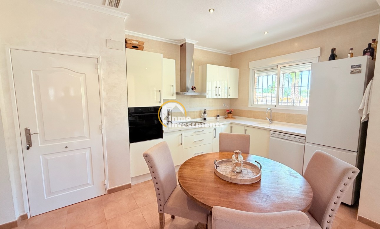 Resale - Villa - CATRAL - Catral