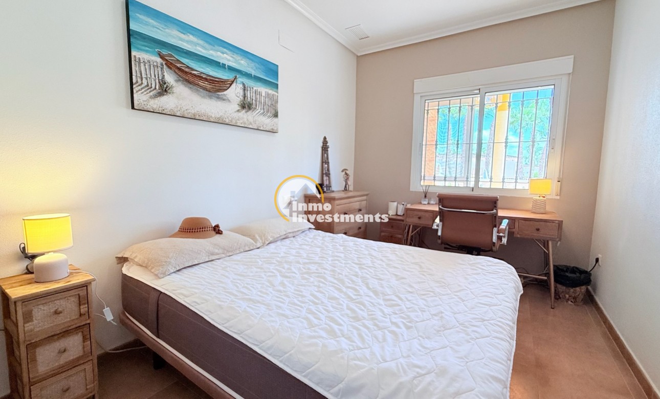Resale - Villa - CATRAL - Catral