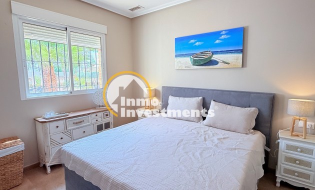 Resale - Villa - CATRAL - Catral