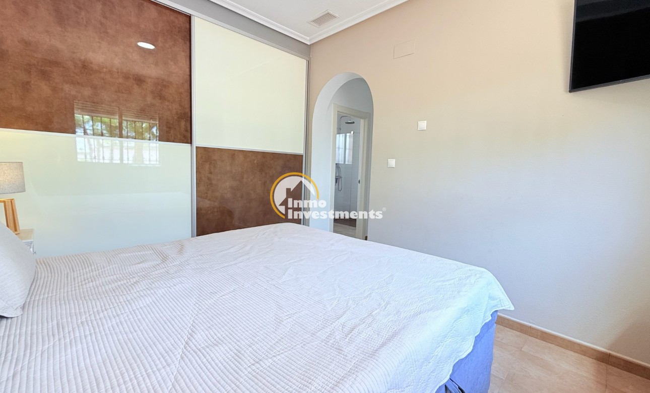 Resale - Villa - CATRAL - Catral